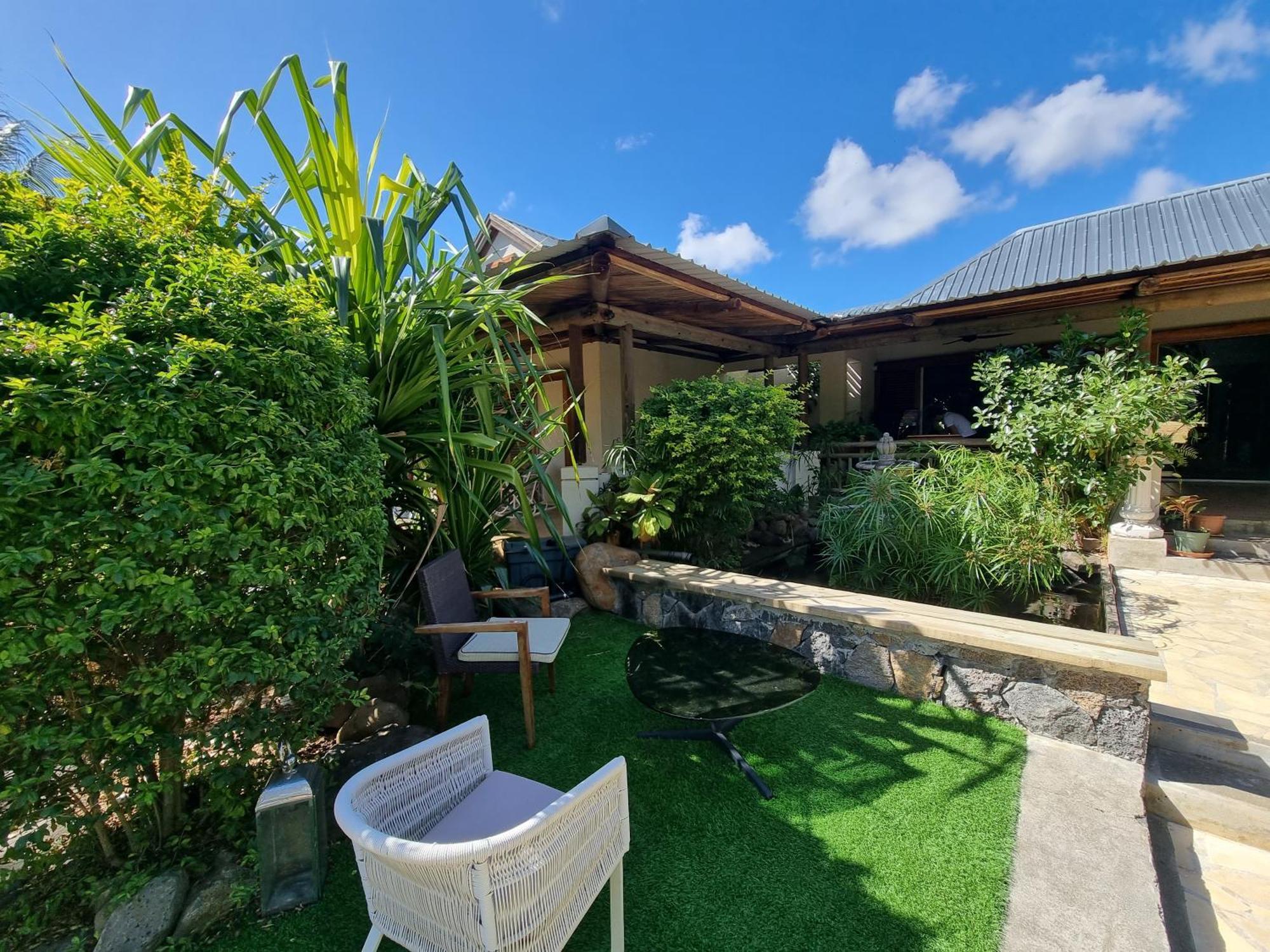Shanti Ghar Guest House Tamarin Dış mekan fotoğraf
