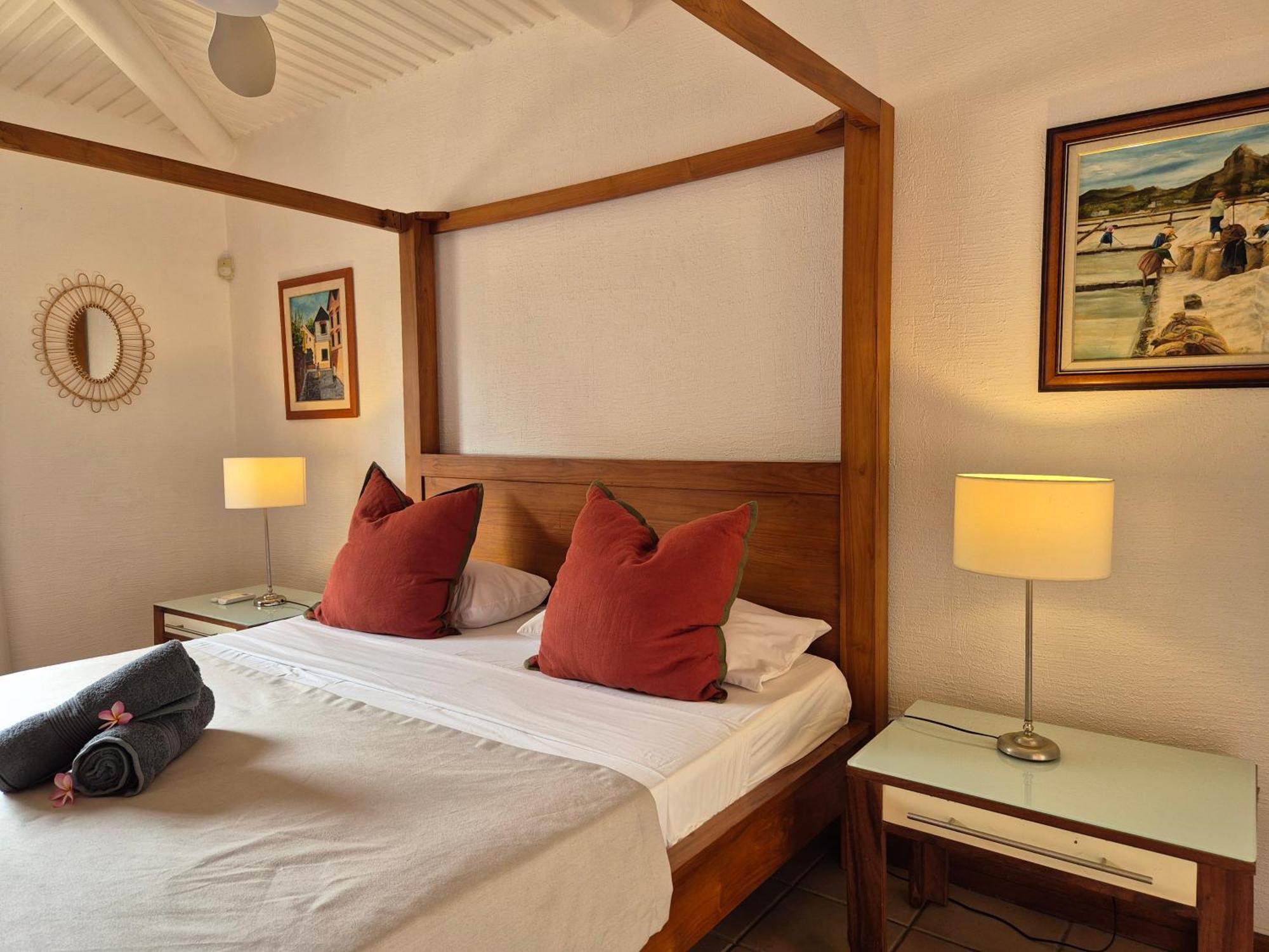 Shanti Ghar Guest House Tamarin Dış mekan fotoğraf