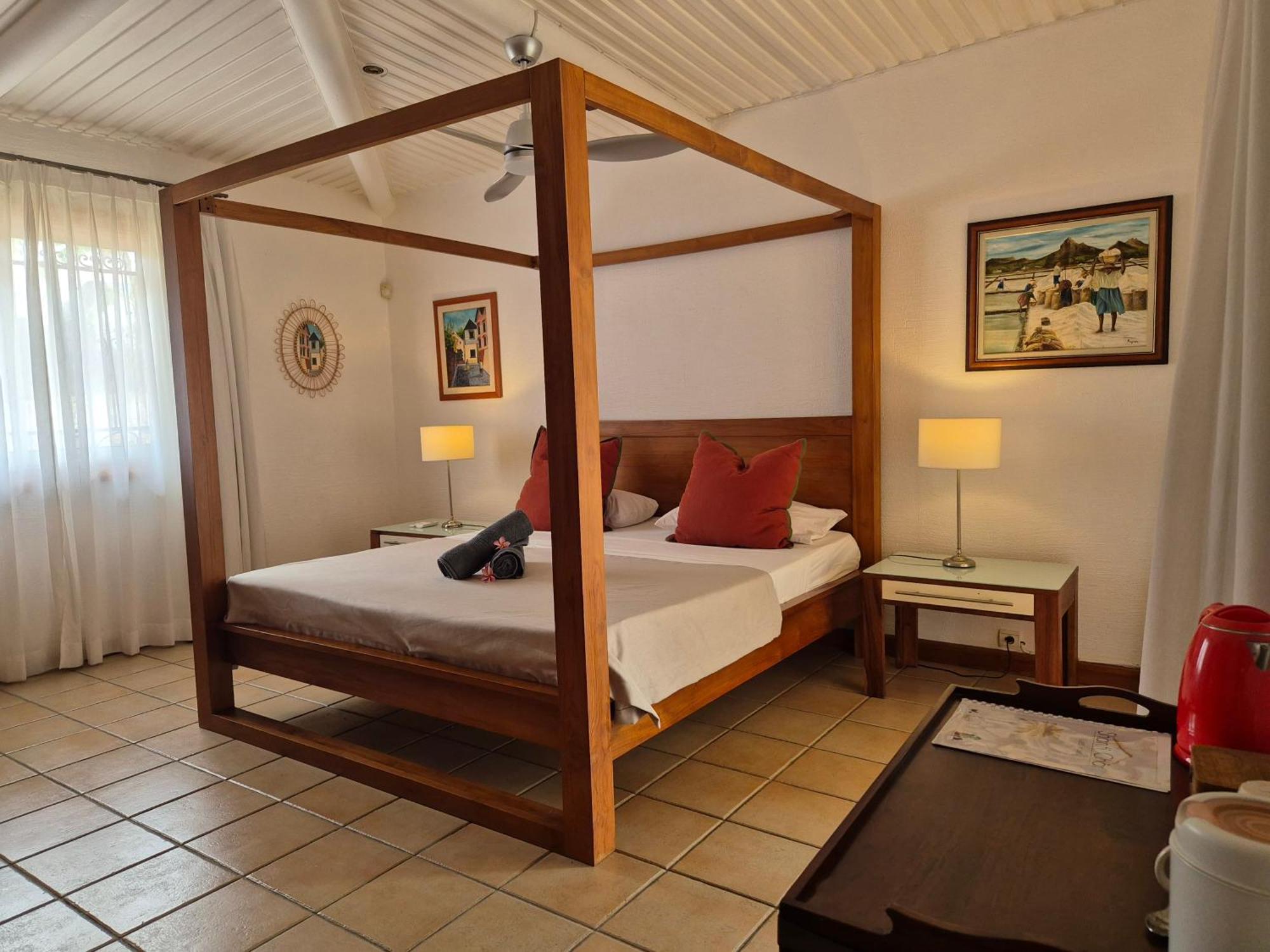 Shanti Ghar Guest House Tamarin Dış mekan fotoğraf