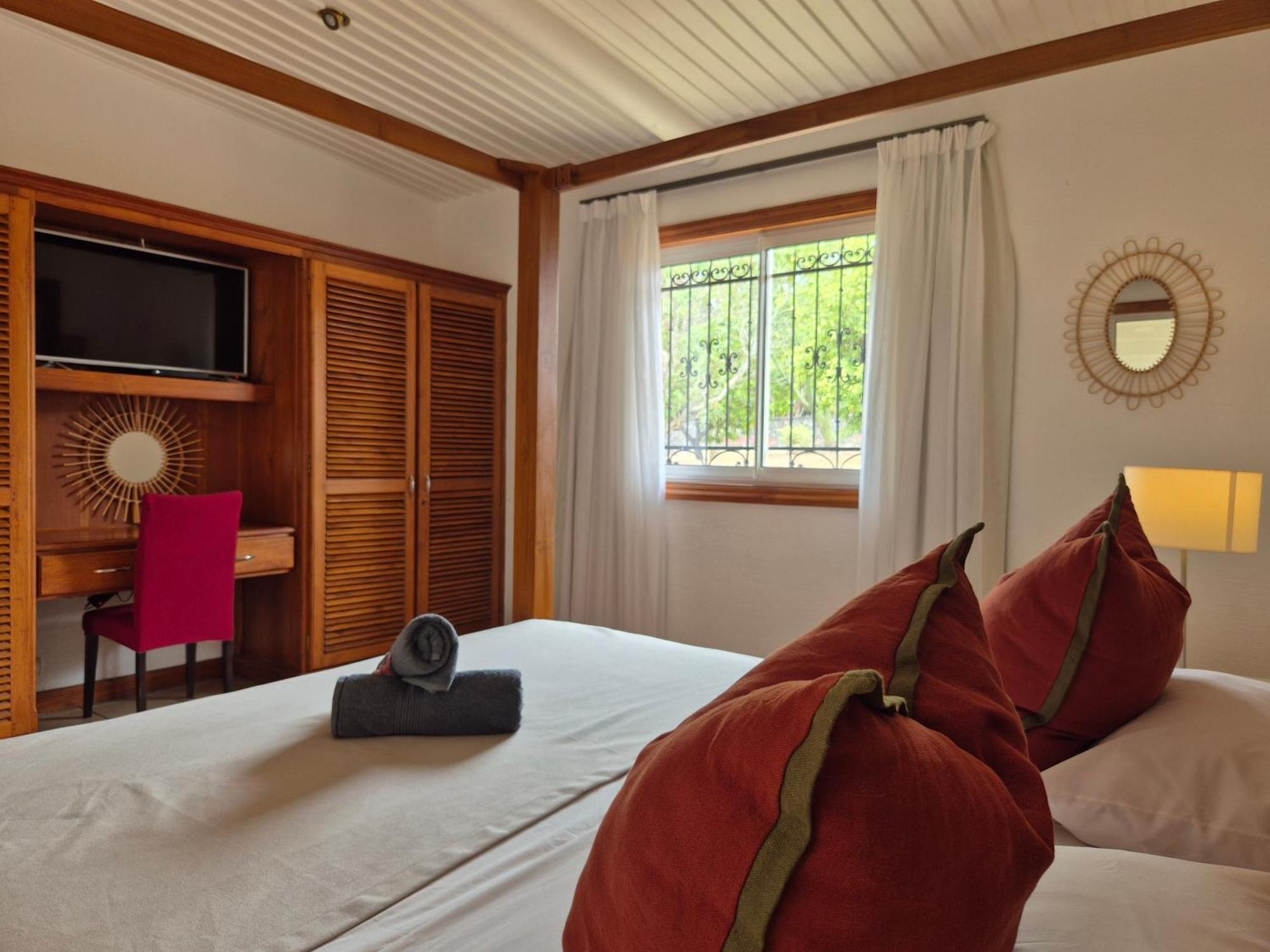 Shanti Ghar Guest House Tamarin Dış mekan fotoğraf